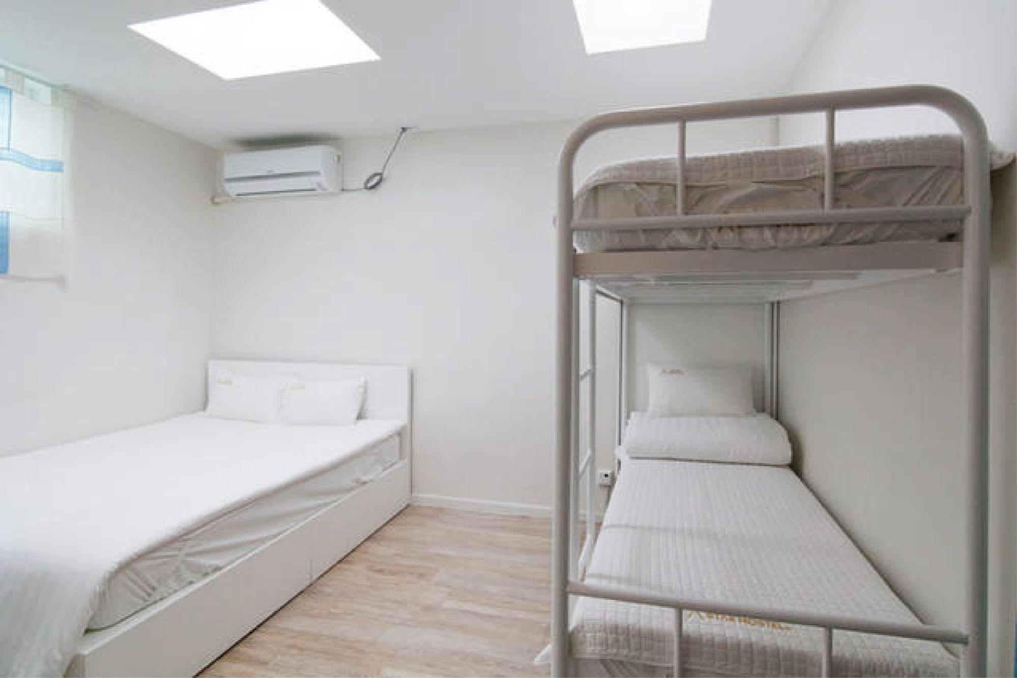 Starhostel Dongdaemun Suite Seoul Exterior foto